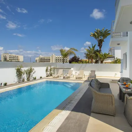 Imagine You And Your Family Renting This Luxury Minutes From The Beach, Protaras 1470
